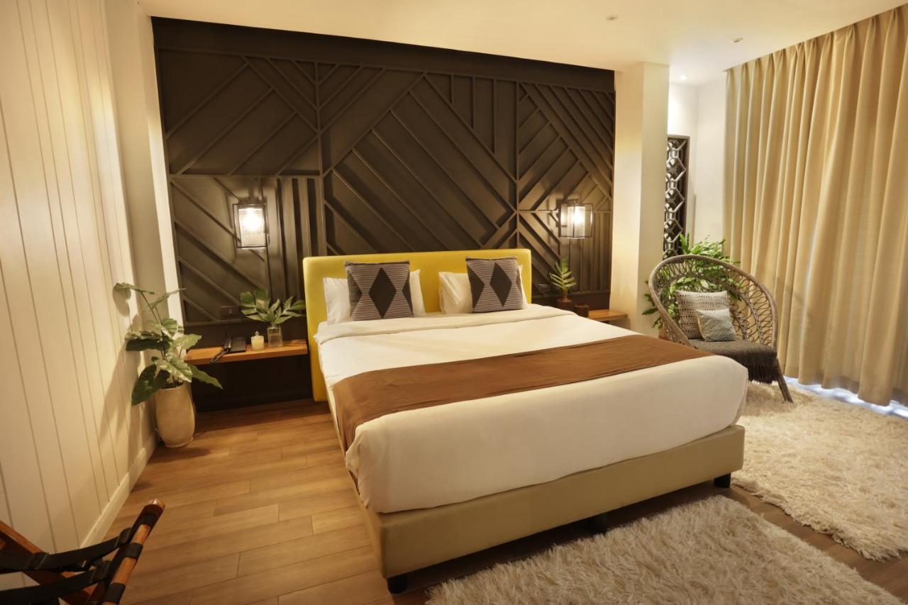 The Bourke Hotel Davao City Εξωτερικό φωτογραφία