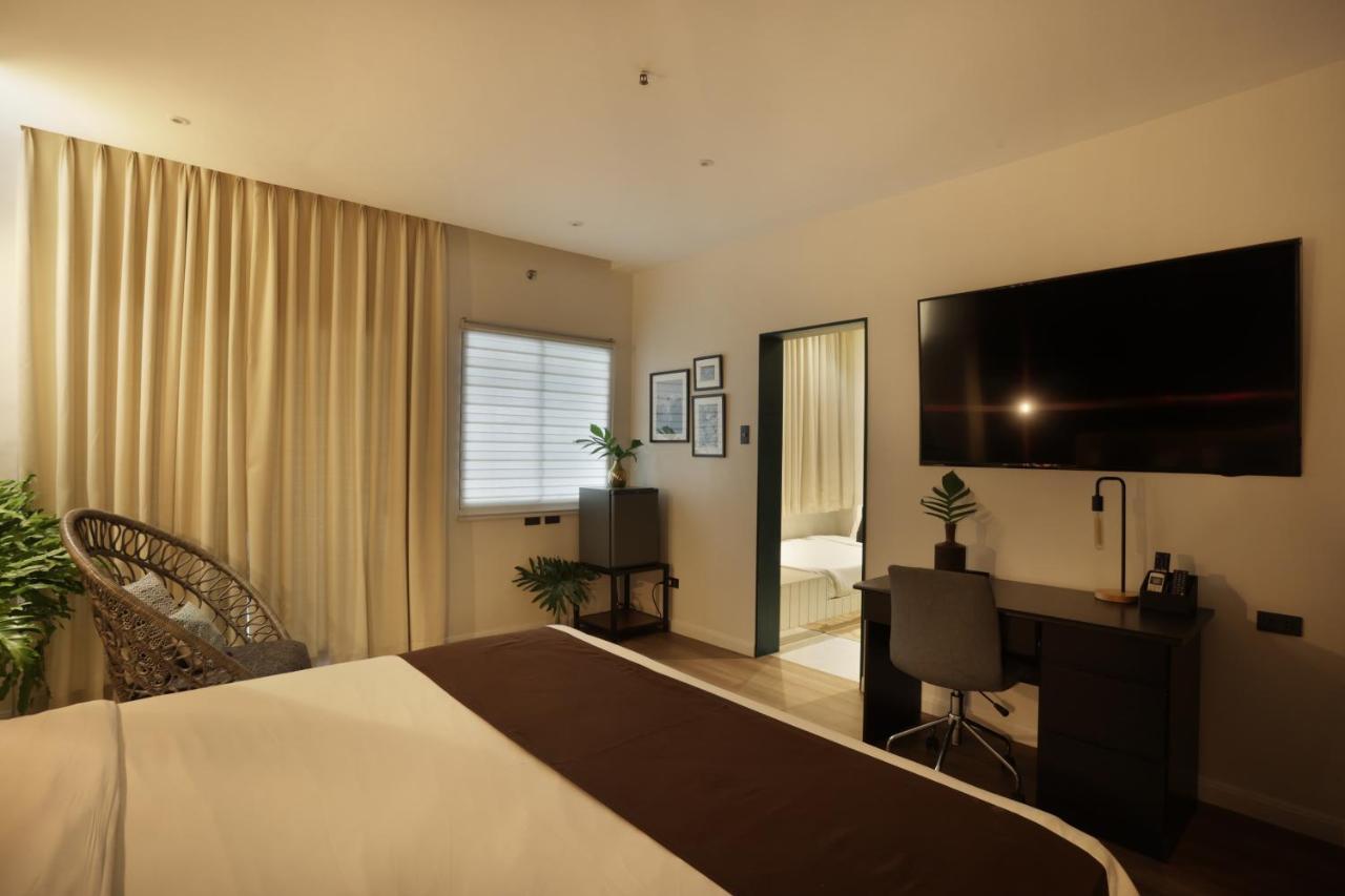 The Bourke Hotel Davao City Εξωτερικό φωτογραφία