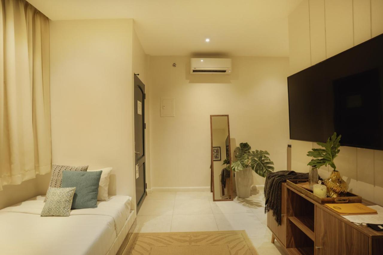 The Bourke Hotel Davao City Εξωτερικό φωτογραφία