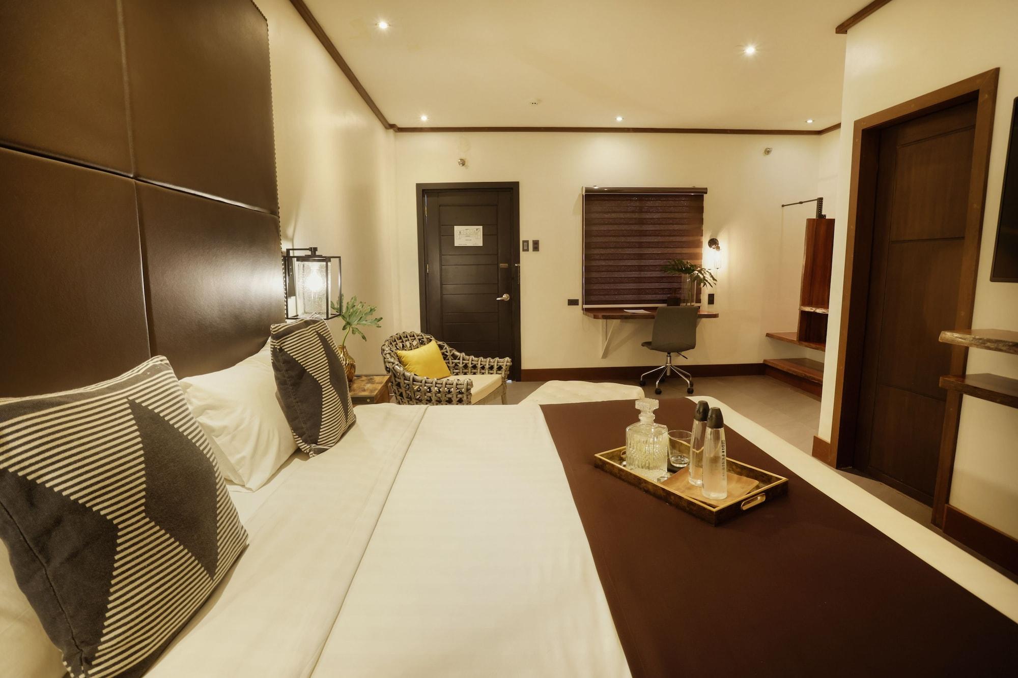 The Bourke Hotel Davao City Εξωτερικό φωτογραφία
