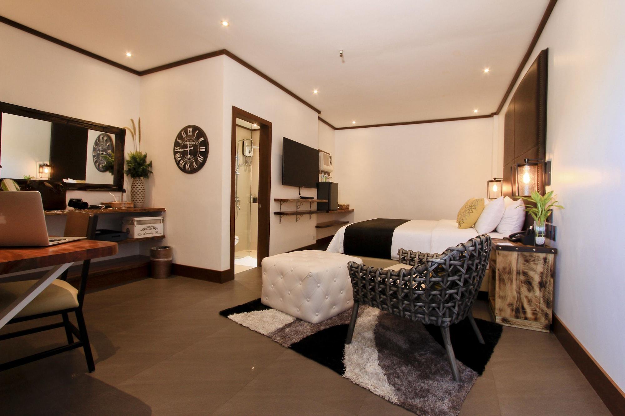 The Bourke Hotel Davao City Εξωτερικό φωτογραφία