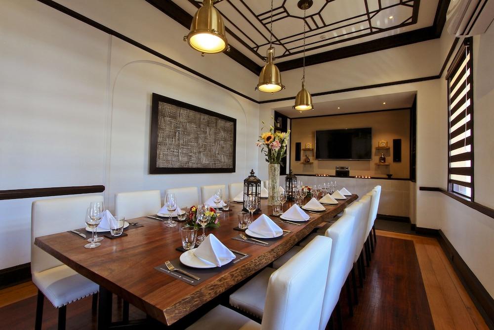 The Bourke Hotel Davao City Εξωτερικό φωτογραφία