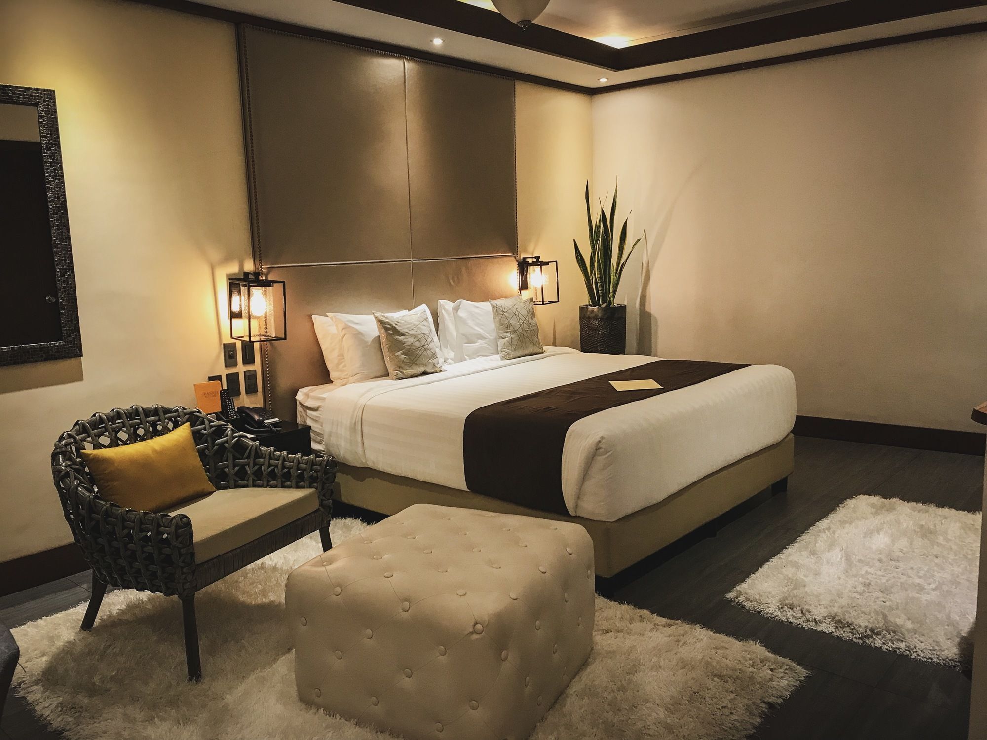 The Bourke Hotel Davao City Εξωτερικό φωτογραφία